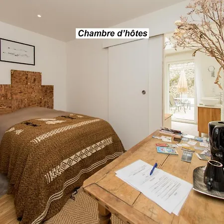 Chambre D'Hote Et Gite Du Jardin Des Corsaires Saint-Malo Exterior photo